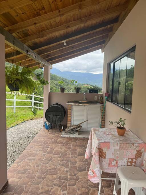 Cabana Recanto Do Arruda Para Casal Em Aguas Mornas Экстерьер фото