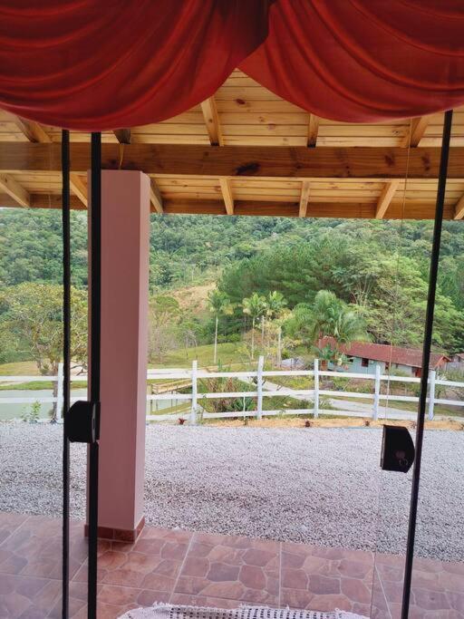 Cabana Recanto Do Arruda Para Casal Em Aguas Mornas Экстерьер фото