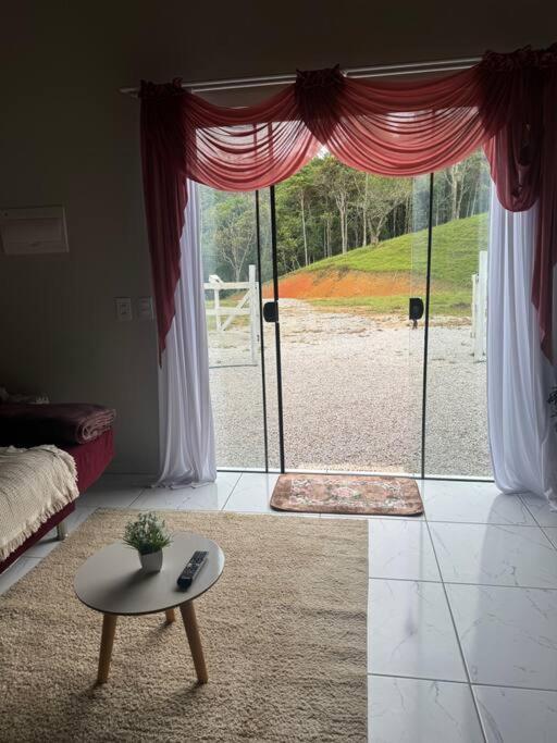 Cabana Recanto Do Arruda Para Casal Em Aguas Mornas Экстерьер фото