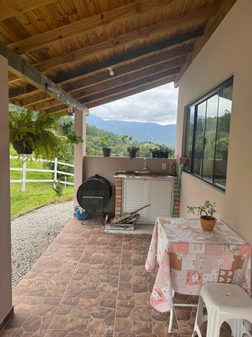 Cabana Recanto Do Arruda Para Casal Em Aguas Mornas Экстерьер фото